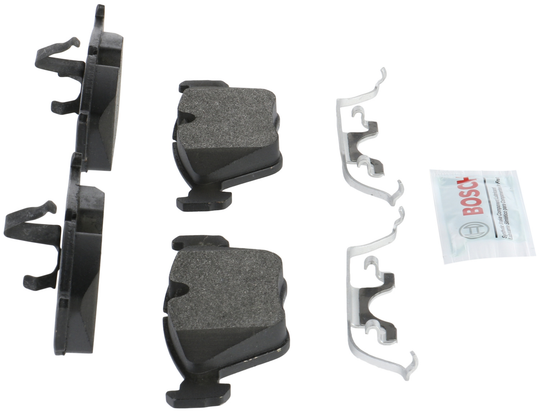 BE725H Blue Semi-Metallic Brake Pads with Hardware Bosch Canada