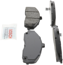 Charger l'image dans la galerie, BE731 Blue Ceramic Brake Pads Bosch Canada