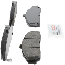Charger l'image dans la galerie, BE731 Blue Ceramic Brake Pads Bosch Canada