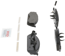 Load image into Gallery viewer, BE760H Blue Semi-Metallic Brake Pads with Hardware Bosch Canada
