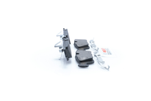 Load image into Gallery viewer, BE781H Blue Semi-Metallic Brake Pads with Hardware Bosch Canada