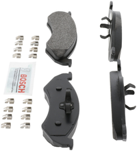 Charger l'image dans la galerie, BE820H Blue Semi-Metallic Brake Pads with Hardware Bosch Canada