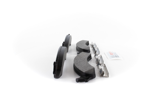 BE821H Blue Semi-Metallic Brake Pads with Hardware Bosch Canada