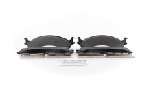Load image into Gallery viewer, BE821H Blue Semi-Metallic Brake Pads with Hardware Bosch Canada