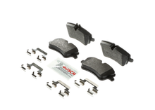 Load image into Gallery viewer, BE872H Blue Semi-Metallic Brake Pads with Hardware Bosch Canada