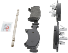 Charger l'image dans la galerie, BE934H Blue Semi-Metallic Brake Pads with Hardware Bosch Canada