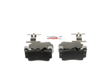 Load image into Gallery viewer, BE978H Blue Semi-Metallic Brake Pads with Hardware Bosch Canada