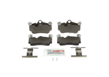 Load image into Gallery viewer, BE978H Blue Semi-Metallic Brake Pads with Hardware Bosch Canada