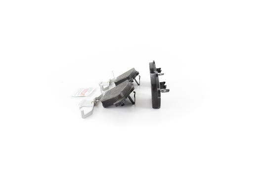 BE979H Blue Semi-Metallic Brake Pads with Hardware Bosch Canada