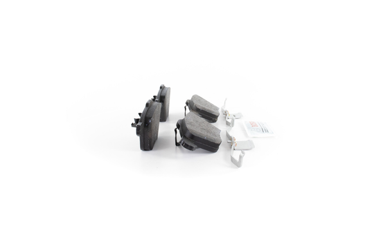 BE979H Blue Semi-Metallic Brake Pads with Hardware Bosch Canada