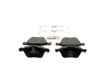 Load image into Gallery viewer, BE979H Blue Semi-Metallic Brake Pads with Hardware Bosch Canada