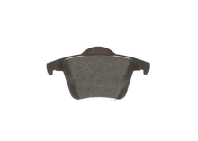 Load image into Gallery viewer, BE980H Blue Semi-Metallic Brake Pads with Hardware Bosch Canada