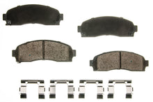 Load image into Gallery viewer, BRX913 Bremex Ceramic Disc Brake Pad Set With Hardware Bremex Canada