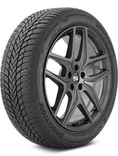 Charger l'image dans la galerie, 019841 255/40R18XL Bridgestone Blizzak LM005 99H Bridgestone Tires Canada
