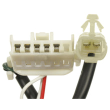 Charger l'image dans la galerie, CCA1069 Standard Ignition Cruise Control Switch Standard Ignition Canada