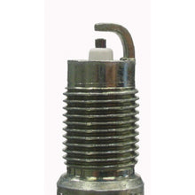 Charger l'image dans la galerie, 3407 Platinum Power Spark Plug Champion Spark Plug Canada