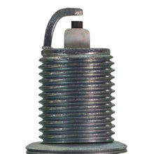 Charger l'image dans la galerie, 347 Copper Plus Spark Plug Champion Spark Plug Canada
