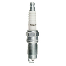 Charger l'image dans la galerie, 407 Copper Plus Spark Plug Champion Spark Plug Canada