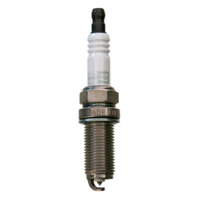Charger l'image dans la galerie, 7144 Double Platinum Power Spark Plug Champion Spark Plug Canada