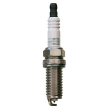 Load image into Gallery viewer, 7422 Double Platinum Power Spark Plug Champion Spark Plug Canada