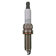 Load image into Gallery viewer, 7429 Double Platinum Power Spark Plug Champion Spark Plug Canada