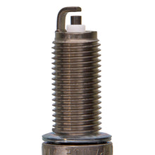 Charger l'image dans la galerie, 800 Copper Plus Spark Plug Champion Spark Plug Canada
