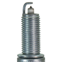 Charger l'image dans la galerie, 9035 Champion Iridium Spark Plug Champion Spark Plug Canada