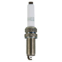 Charger l'image dans la galerie, 9069 Champion Iridium Spark Plug Champion Spark Plug Canada
