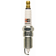 Charger l'image dans la galerie, 9402 Champion Iridium Spark Plug Champion Spark Plug Canada