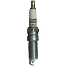 Charger l'image dans la galerie, 9403 Champion Iridium Spark Plug Champion Spark Plug Canada