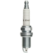 Load image into Gallery viewer, 97 Copper Plus Spark Plug Champion Spark Plug Canada