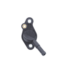 Charger l'image dans la galerie, CH3116 Engine Coolant Outlet Flange Motorad