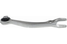 Load image into Gallery viewer, CMS101327 Suspension Control Arm Mevotech Supreme Canada