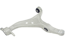 Load image into Gallery viewer, CMS101375 Suspension Control Arm Mevotech Supreme Canada