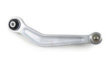 Charger l'image dans la galerie, CMS10185 Suspension Control Arm and Ball Joint Assembly Mevotech Supreme Canada