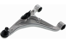 Charger l'image dans la galerie, CMS301193 Suspension Control Arm and Ball Joint Assembly Mevotech Supreme Canada