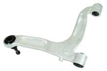 Charger l'image dans la galerie, CMS501177 Suspension Control Arm and Ball Joint Assembly Mevotech Supreme Canada