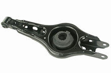 Load image into Gallery viewer, CMS501261 Suspension Control Arm Mevotech Supreme Canada