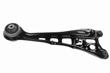 Load image into Gallery viewer, CMS601136 Suspension Trailing Arm Mevotech Supreme Canada