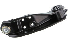 Charger l'image dans la galerie, CMS76140 Suspension Control Arm and Ball Joint Assembly Mevotech Supreme Canada