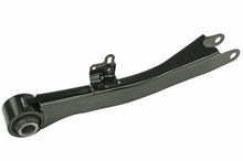 Load image into Gallery viewer, CMS801197 Suspension Trailing Arm Mevotech Supreme Canada