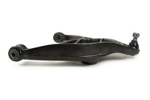 Charger l'image dans la galerie, CMS80134 Suspension Control Arm and Ball Joint Assembly Mevotech Supreme Canada