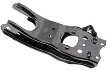 Charger l'image dans la galerie, CMS86146 Suspension Control Arm Mevotech Supreme Canada