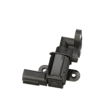 Charger l'image dans la galerie, CP421 Standard Import Vapor Canister Vent Solenoid Standard Import Canada
