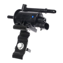 Load image into Gallery viewer, CP647 Standard Ignition Vapor Canister Purge Solenoid Standard Ignition Canada