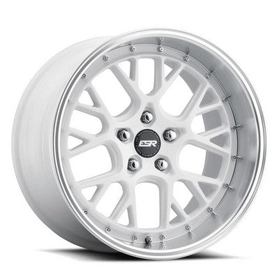 99551422 CS11WHT-ML - ESR CS11 19X9.5 5X114.3 22mm Gloss White With Machine Lip - ESR Wheels Canada