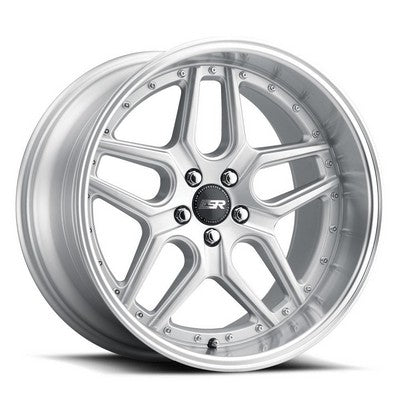 88511130 CS15HS-ML - ESR CS15 18X8.5 Blank 30mm Hyper Silver With Machine Lip - ESR Wheels Canada
