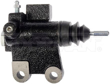 Charger l'image dans la galerie, CS650228 Clutch Slave Cylinder Dorman - First Stop Canada