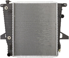 Load image into Gallery viewer, CU1722 Spectra Premium Radiator Spectra Premium Canada
