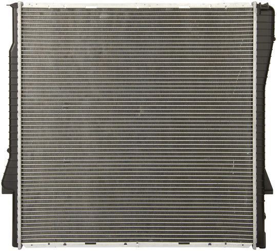 CU2593 Spectra Premium Radiator Spectra Premium Canada